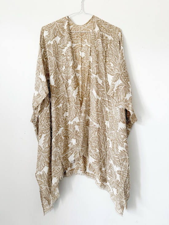 Gentle Fawn Tops - NWT Gentle Fawn Tan Botanical Tropical Light Open Kimono Cardigan ONE SIZE Boho